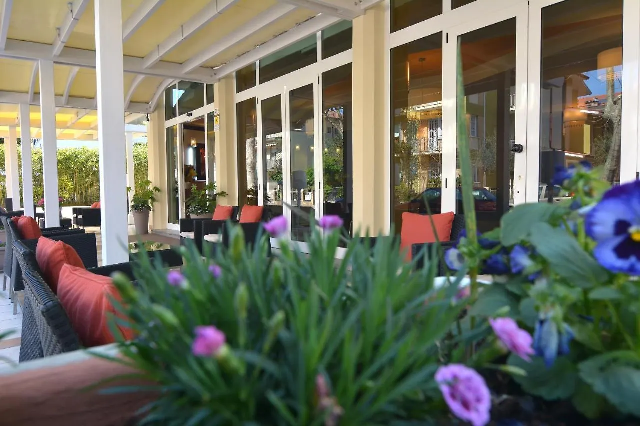 Hotel Orly Cesenatico